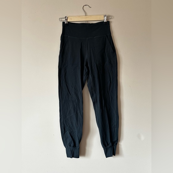 Lululemon Align Jogger High-Rise 28” - Picture 2 of 3